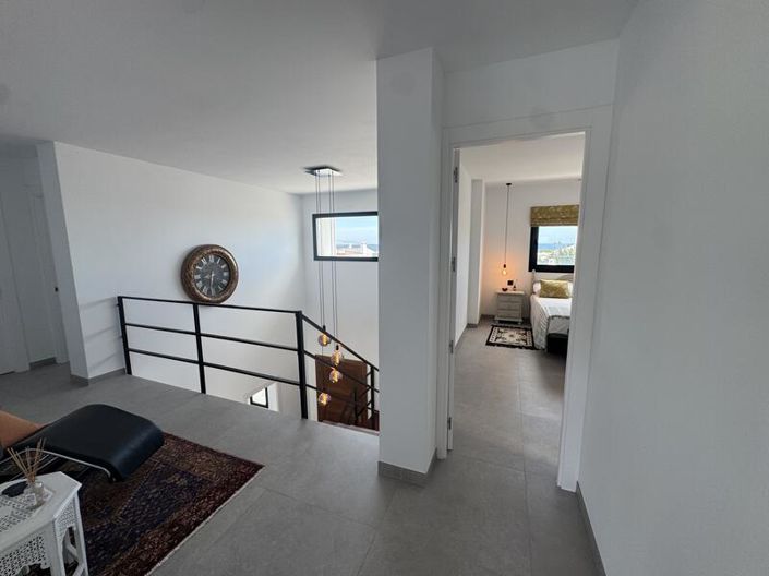 Image No.49-4 Bed Villa for sale