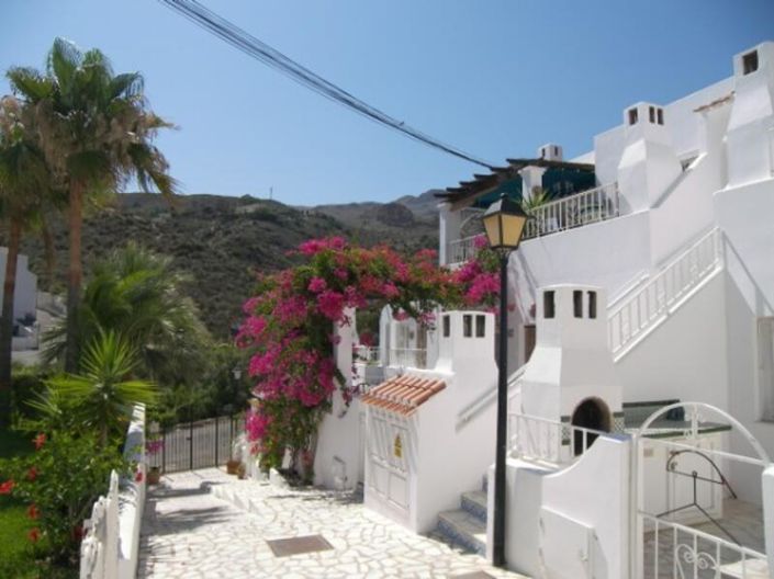 Image No.18-2 Bed Apartment for sale