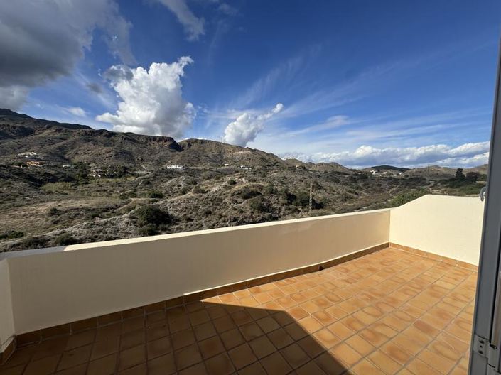 Image No.43-3 Bed Villa for sale