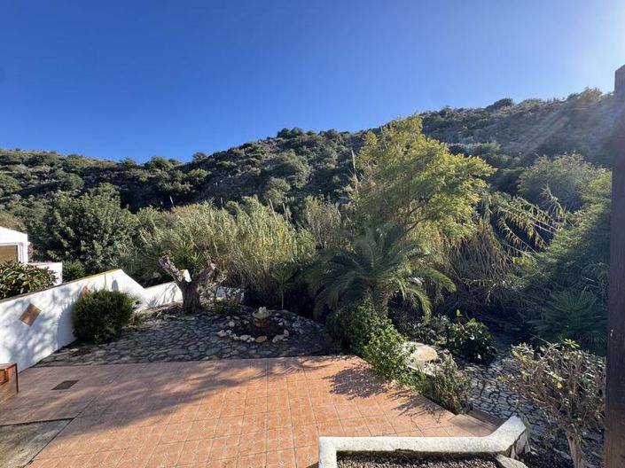 Image No.18-2 Bed Villa for sale