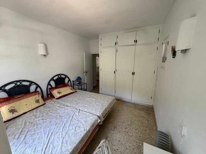 Image No.20-2 Bed Villa for sale