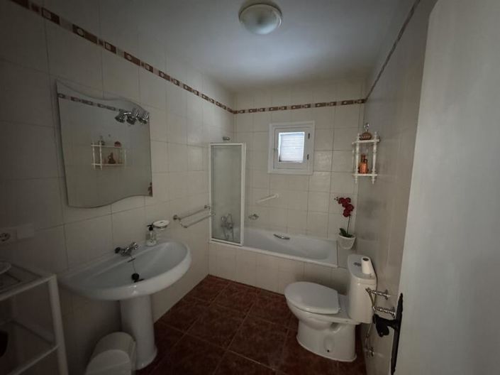 Image No.21-2 Bed Villa for sale