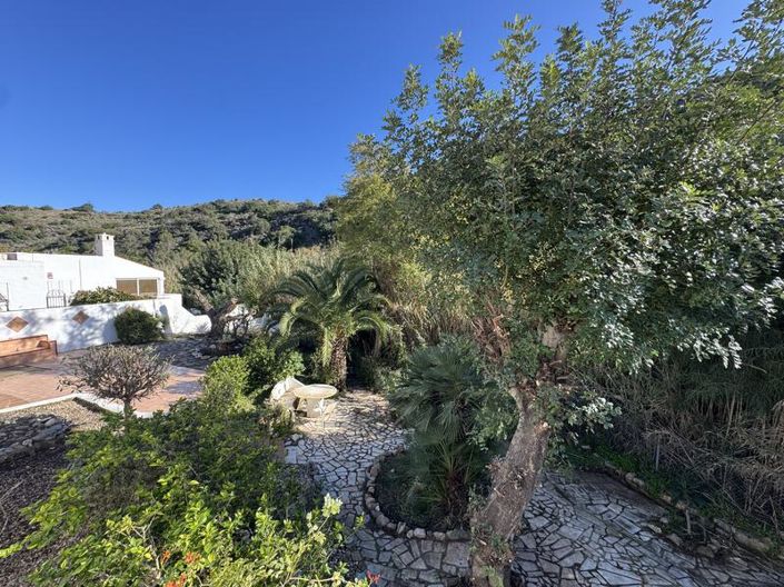 Image No.30-2 Bed Villa for sale