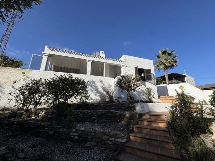 Image No.40-2 Bed Villa for sale