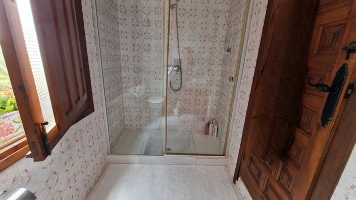 Image No.21-3 Bed Villa for sale