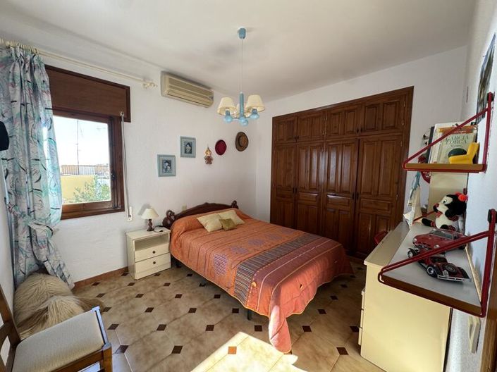 Image No.16-4 Bed Villa for sale