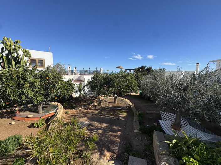 Image No.32-4 Bed Villa for sale