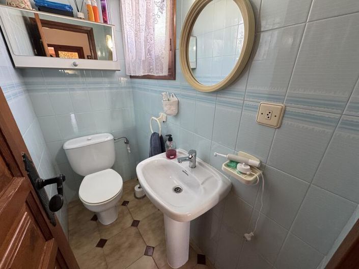 Image No.37-4 Bed Villa for sale