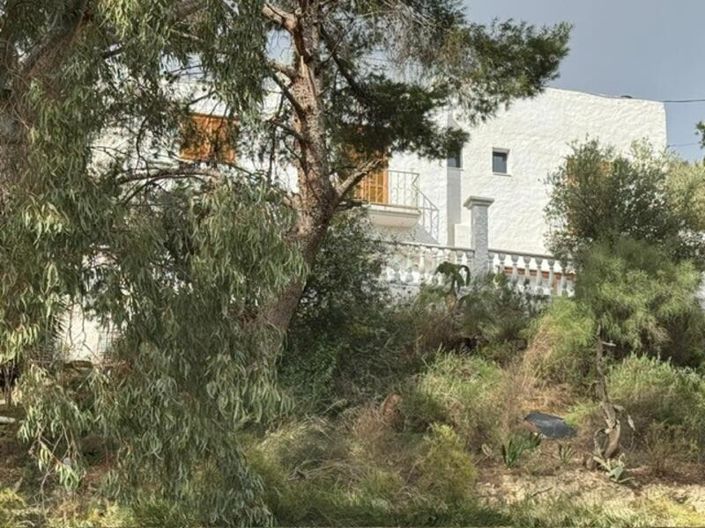 Image No.24-3 Bed Villa for sale