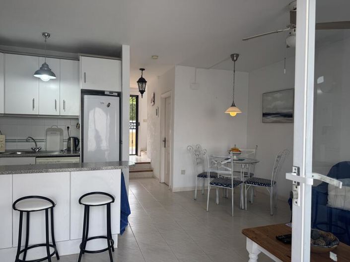 Image No.28-3 Bed Townhouse for sale