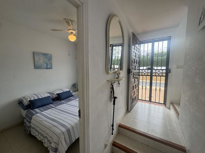 Image No.42-3 Bed Townhouse for sale