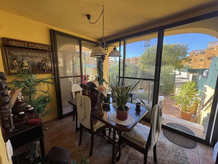 Image No.20-3 Bed Townhouse for sale