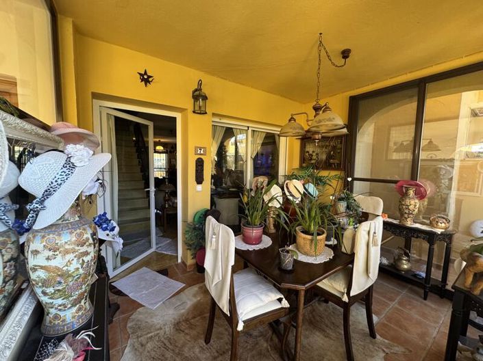 Image No.21-3 Bed Townhouse for sale