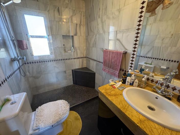 Image No.38-3 Bed Townhouse for sale