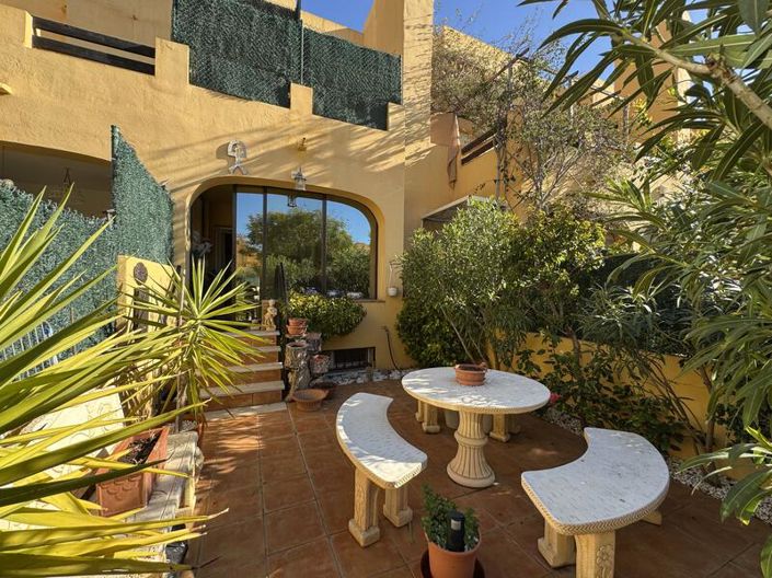 Image No.9-3 Bed Townhouse for sale