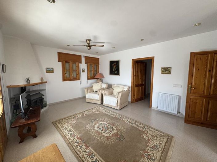 Image No.38-4 Bed Cortijo for sale