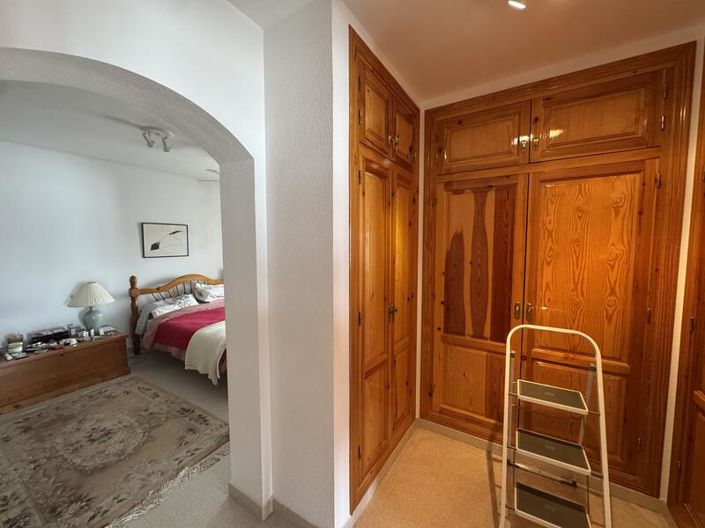 Image No.41-4 Bed Cortijo for sale