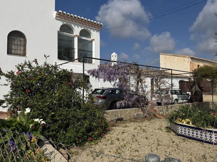 Image No.58-4 Bed Cortijo for sale