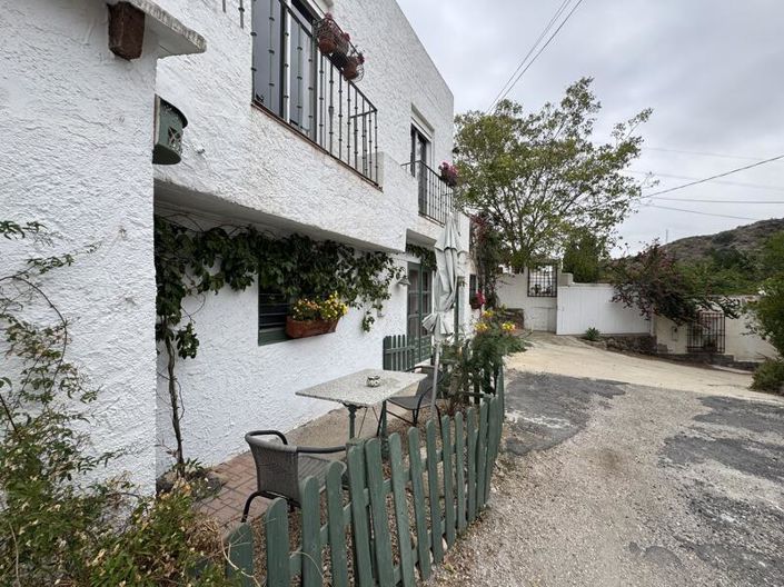Image No.33-3 Bed Cortijo for sale