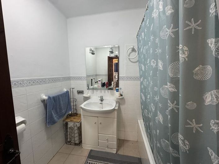 Image No.23-1 Bed Apartment for sale