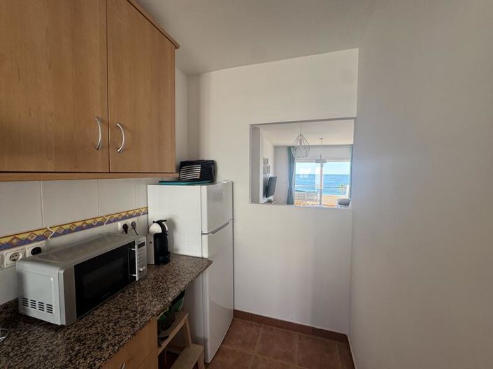 Image No.20-2 Bed Apartment for sale