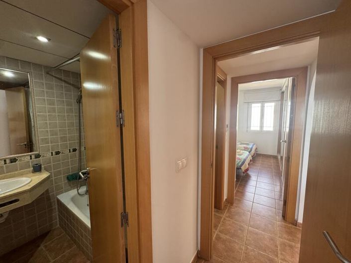 Image No.30-2 Bed Apartment for sale