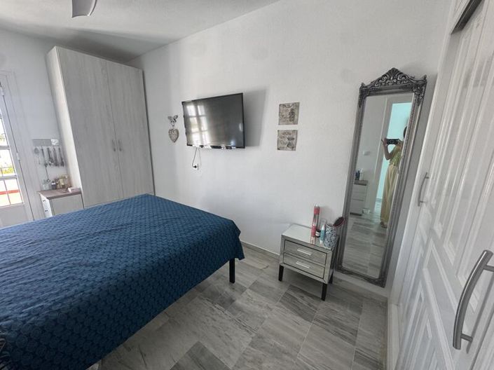 Image No.37-3 Bed Townhouse for sale
