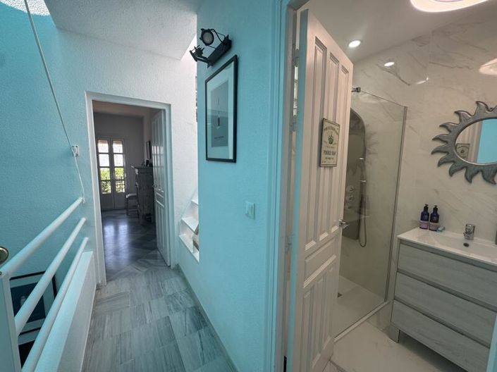 Image No.39-3 Bed Townhouse for sale