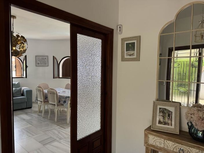 Image No.19-2 Bed Villa for sale
