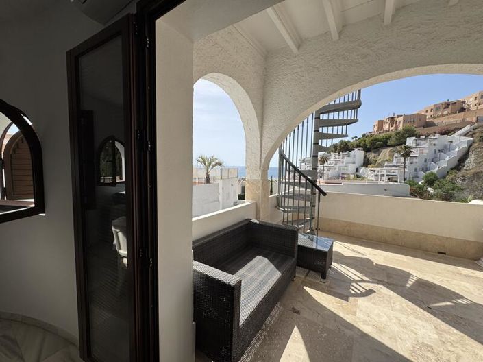 Image No.29-2 Bed Villa for sale