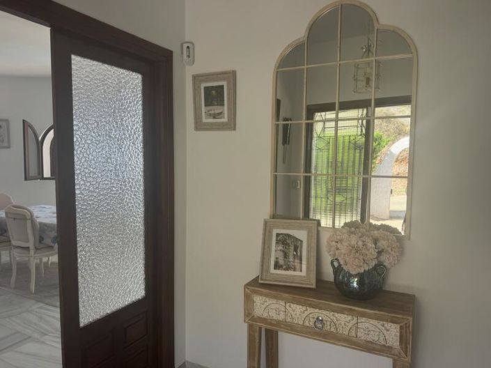 Image No.39-2 Bed Villa for sale