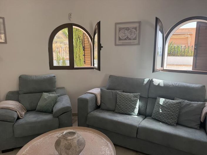 Image No.40-2 Bed Villa for sale