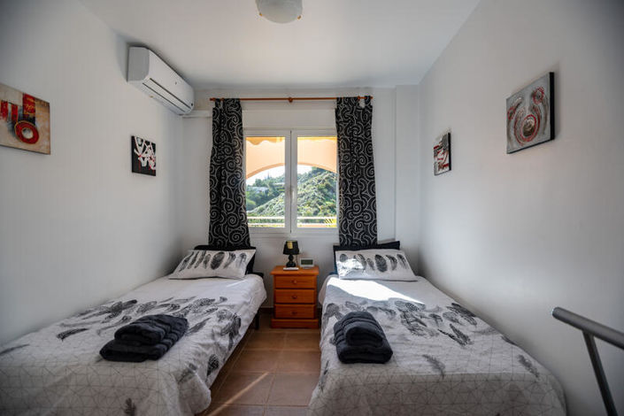Image No.24-2 Bed Apartment for sale