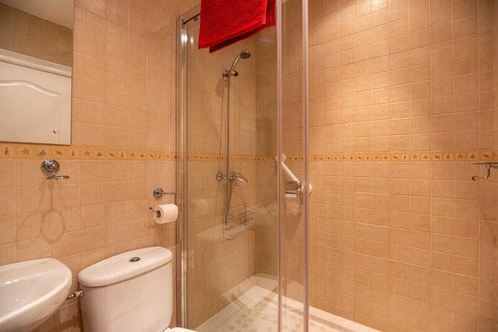 Image No.27-2 Bed Apartment for sale
