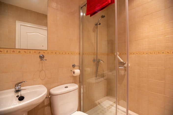 Image No.30-2 Bed Apartment for sale