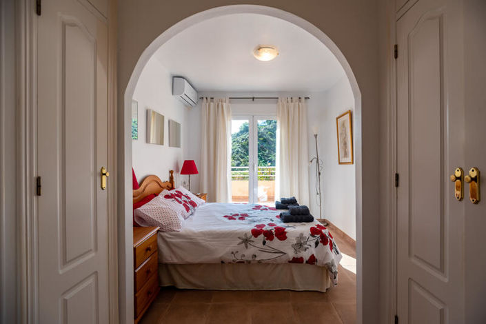 Image No.31-2 Bed Apartment for sale