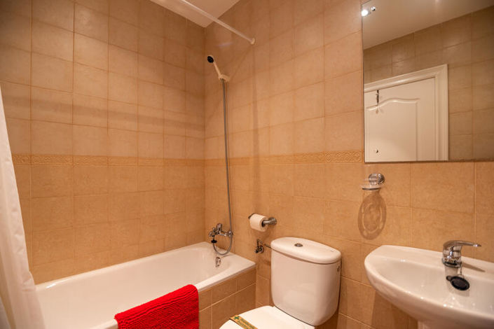 Image No.37-2 Bed Apartment for sale