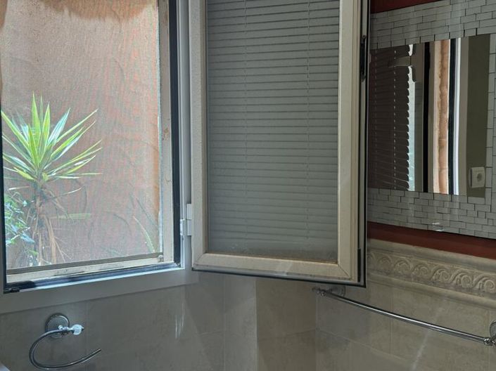 Image No.24-2 Bed Apartment for sale