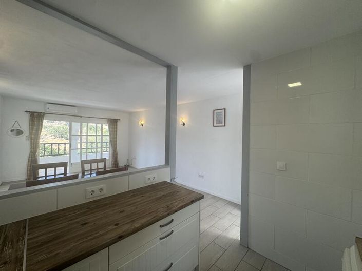 Image No.12-2 Bed Apartment for sale