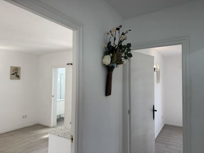 Image No.18-2 Bed Apartment for sale