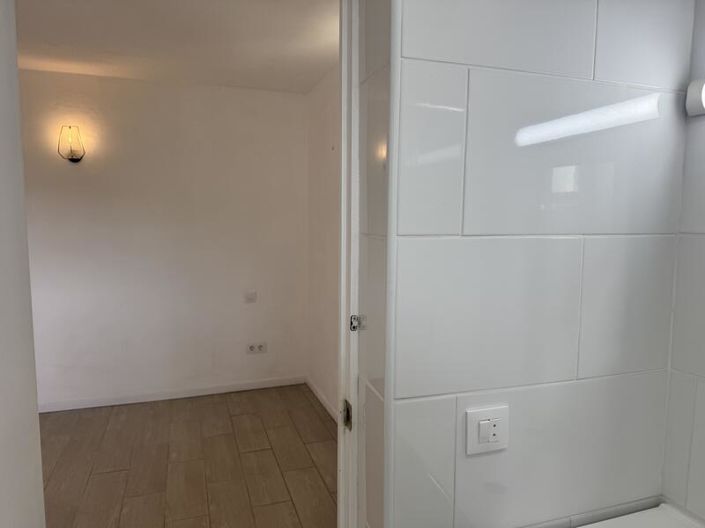 Image No.24-2 Bed Apartment for sale
