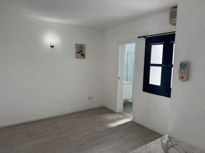 Image No.28-2 Bed Apartment for sale