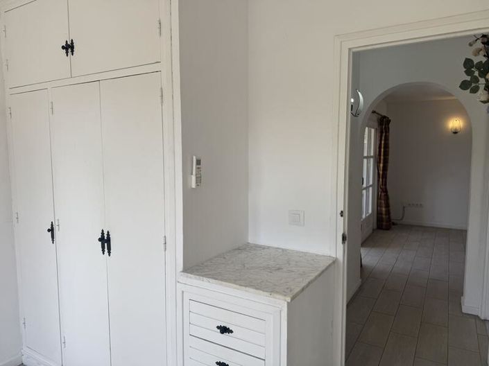 Image No.35-2 Bed Apartment for sale