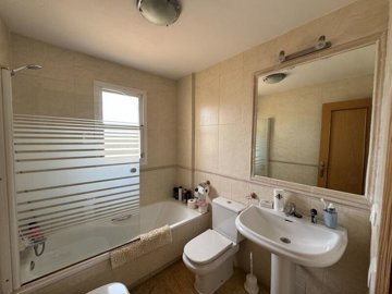 lv882-townhouse-for-sale-in-valle-del-este-41
