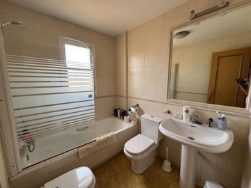 lv882-townhouse-for-sale-in-valle-del-este-66