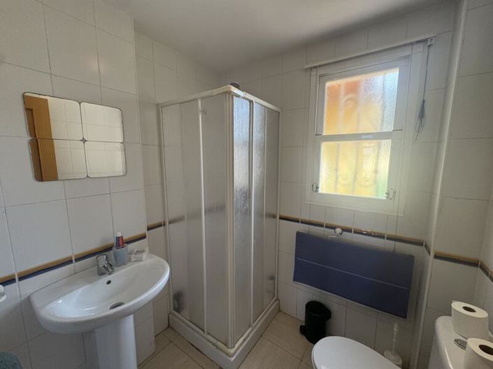 Image No.27-3 Bed Townhouse for sale