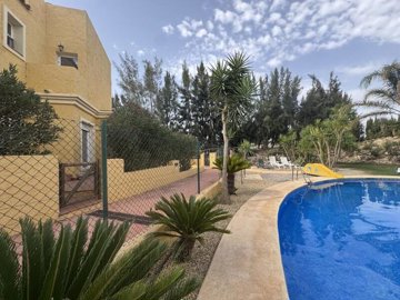 lv882-townhouse-for-sale-in-valle-del-este-11