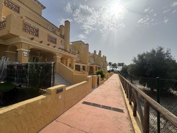 lv882-townhouse-for-sale-in-valle-del-este-42