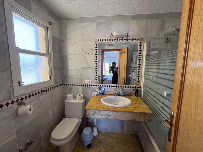 Image No.9-3 Bed Townhouse for sale