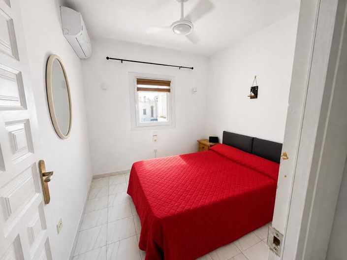 Image No.37-3 Bed Townhouse for sale